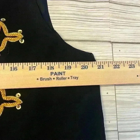 Carole Little Embroidered Vest - Picture 4 of 5